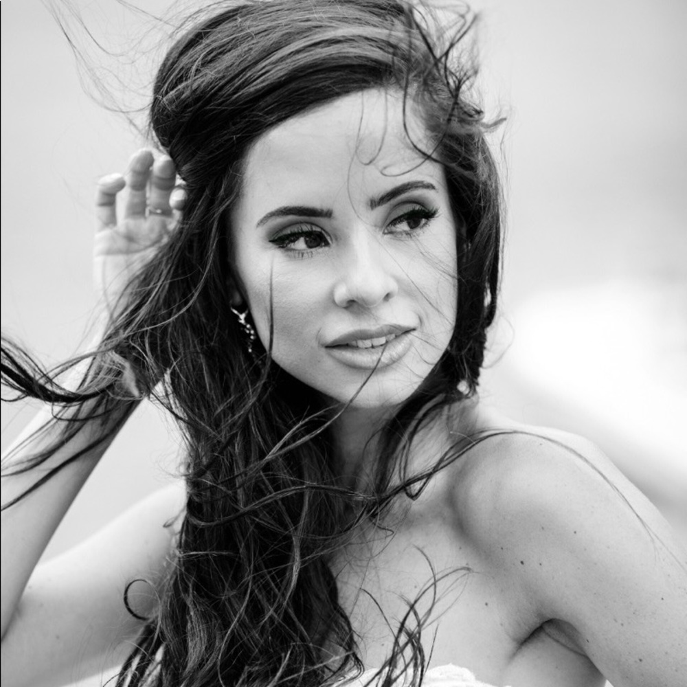 Meet your Posher, Sydney